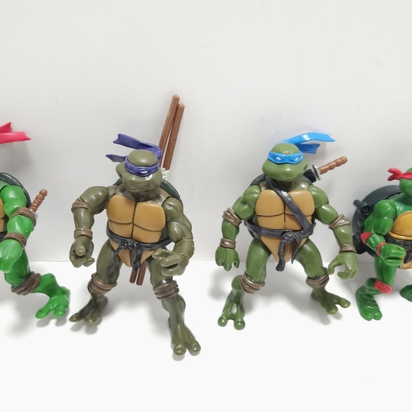 Ninja Turtles Action Figure Lot - Picture 3 of 10